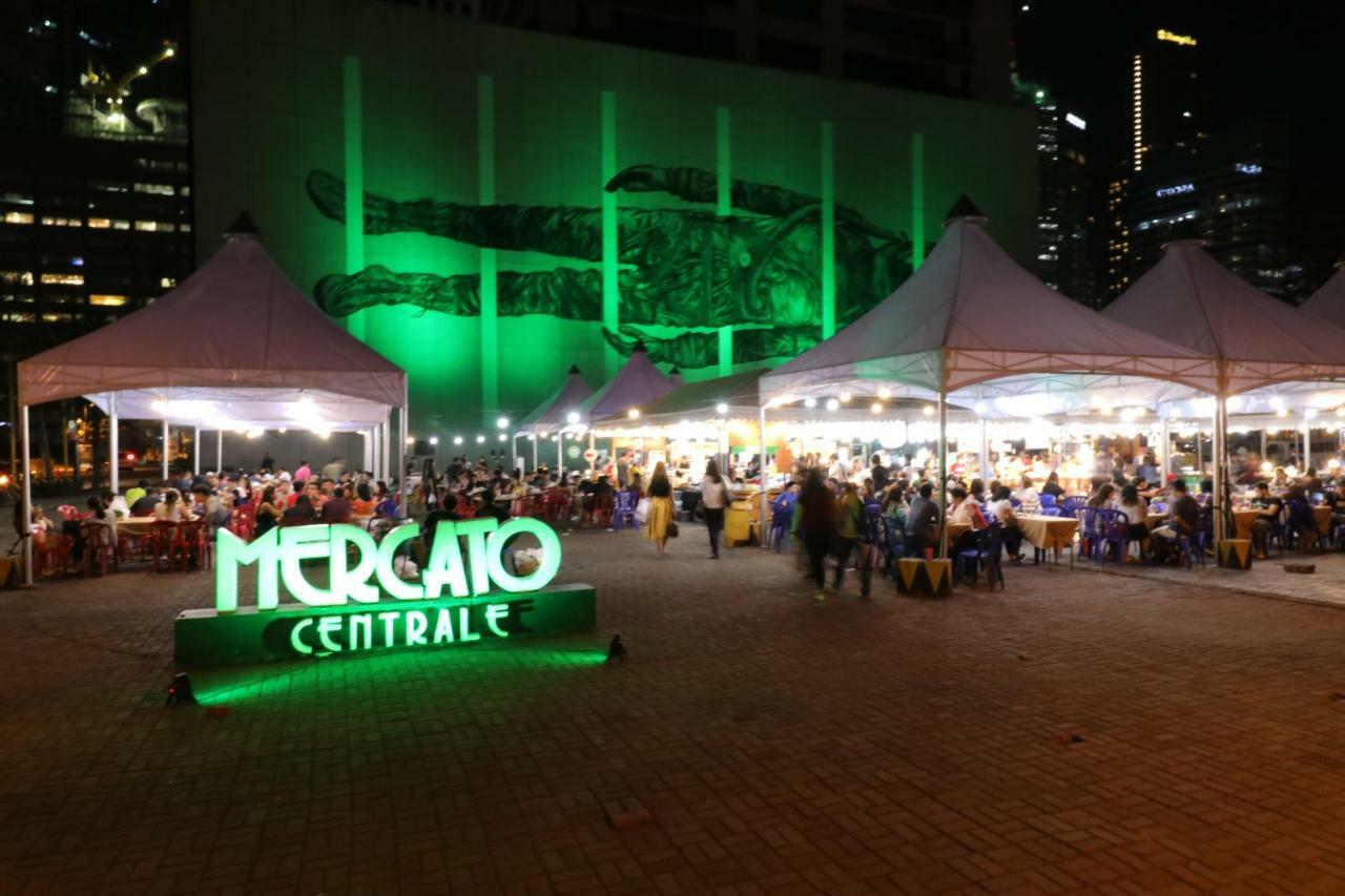 Oasis Regency @ Fort Victoria Bgc Taguig Exterior photo